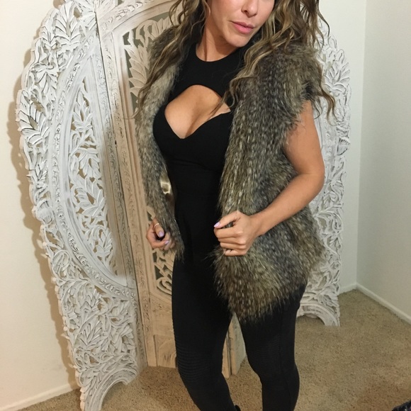 Express Jackets & Blazers - Faux Fur Vest